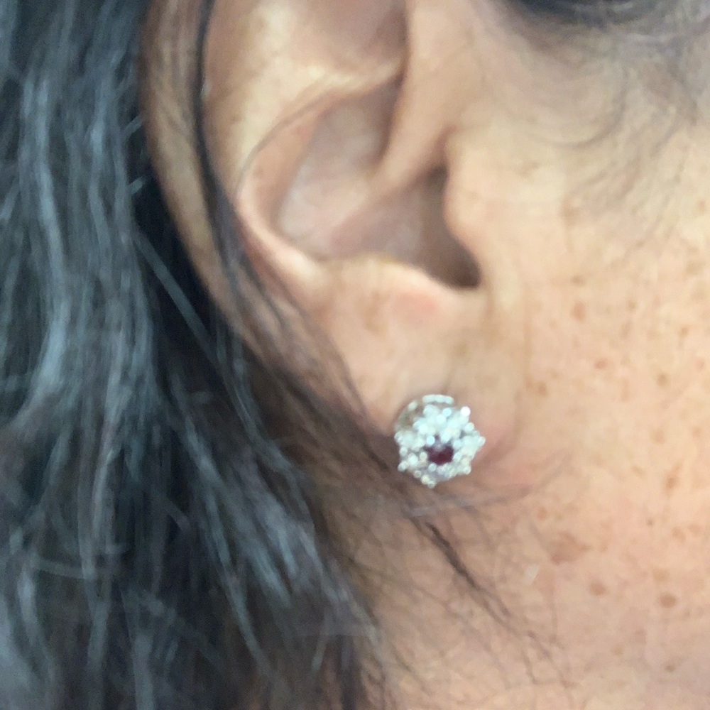 Diamonds and ruby earrings - Picture 10 of 13